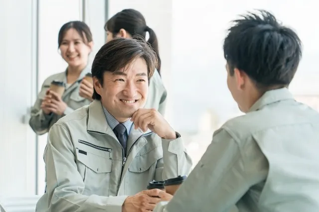 只今スタッフ募集中です